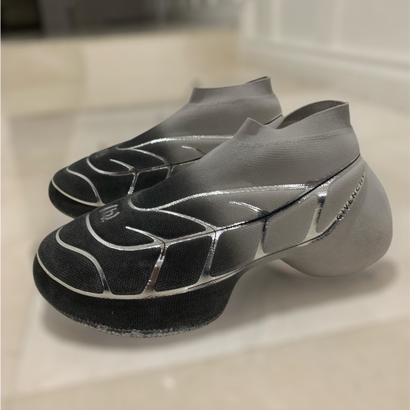 GIVENCHY TK-360 Plus Stretch-Knit Slip-On Sneakers Size 41 - Picture 1 of 14